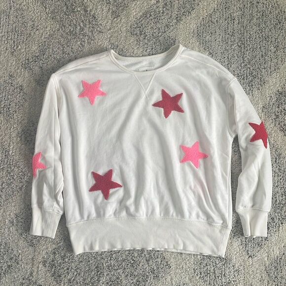 Lou & Grey Tops - Lou & Grey Star Applique Sweatshirt Cream Pink Red Size Medium